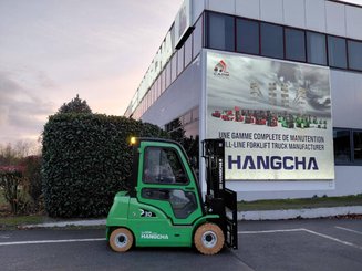 4-Rad Gabelstapler Hangcha XC30i