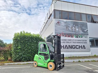 4-Rad Gabelstapler Hangcha XC30i