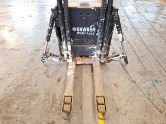 Hochhubwagen mit Deichsel Caterpillar NSP16N2