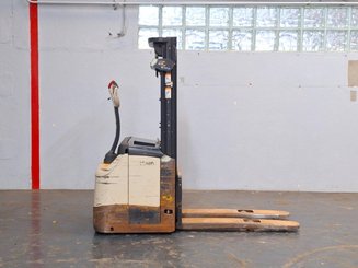 Hochhubwagen mit Deichsel Crown ES4000-1.2