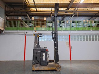 Schubmaststapler Caterpillar NR16N2