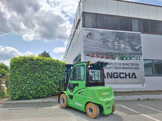 4-Rad Gabelstapler Hangcha XC50i-600