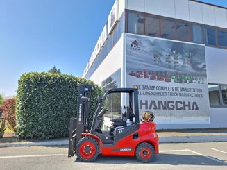 4-Rad Gabelstapler Hangcha XF30G-2