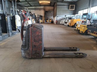 Niederhubwagen mit Deichsel Fenwick T18