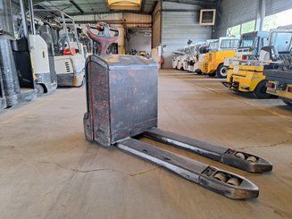 Niederhubwagen mit Deichsel Fenwick T18