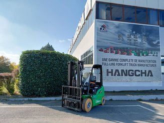 4-Rad Gabelstapler Hangcha XC25i - 1