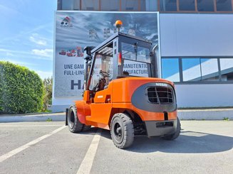 4-Rad Gabelstapler Nissan F04D40Q - 3