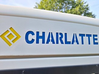 Schlepper Charlatte TE225