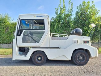 Schlepper Charlatte TE225