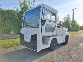 Schlepper Charlatte TE225