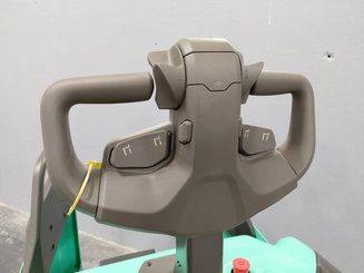 Niederhubwagen Fahrerstand Mitsubishi PBF25N3R MITSUBISHI - 6