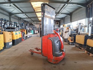 Hochhubwagen mit Deichsel Fenwick L16