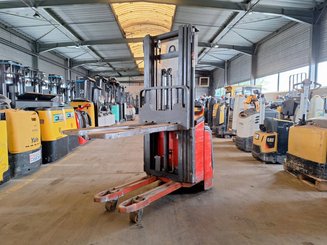 Hochhubwagen mit Deichsel Fenwick L16