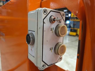 Senkrechtlift JLG TOUCAN DUO