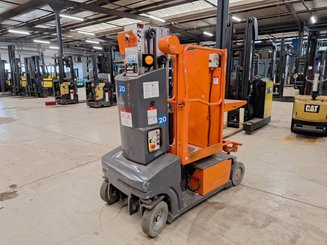 Senkrechtlift JLG TOUCAN DUO