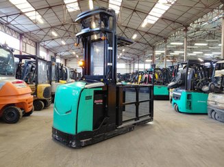 Hochhub-Kommissionierer Caterpillar NOH10N