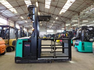 Hochhub-Kommissionierer Caterpillar NOH10N