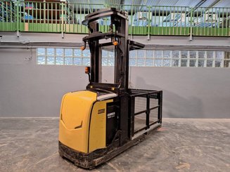 Hochhub-Kommissionierer Caterpillar NOH10N