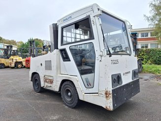 Schlepper Charlatte TG225