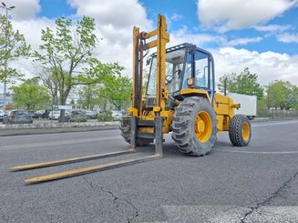 Geländestapler JCB 930-2 - 1