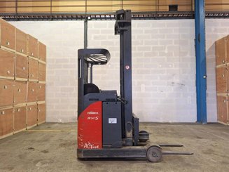 Schubmaststapler Fenwick R14S