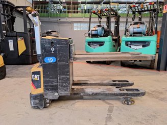 Niederhubwagen mit Deichsel Caterpillar NPP20N2