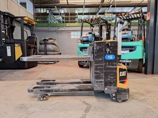 Niederhubwagen mit Deichsel Caterpillar NPP20N2