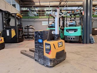 Niederhubwagen mit Deichsel Caterpillar NPP20N2