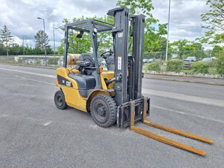 4-Rad Gabelstapler Caterpillar GP20NT - 1