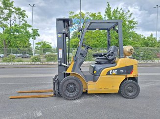 4-Rad Gabelstapler Caterpillar GP20NT - 2