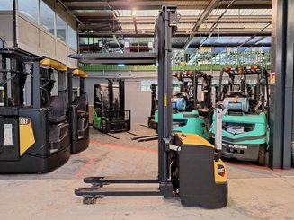Hochhubwagen mit Deichsel Caterpillar NSP16N2I - 7