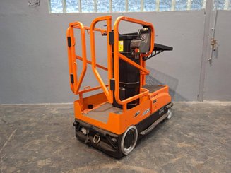Senkrechtlift JLG 10MSP