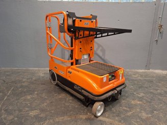 Senkrechtlift JLG 10MSP
