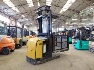 Hochhub-Kommissionierer Caterpillar NOH10N