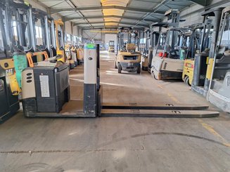 Niederhub-Kommissionierer Crown GPC3055-2.0