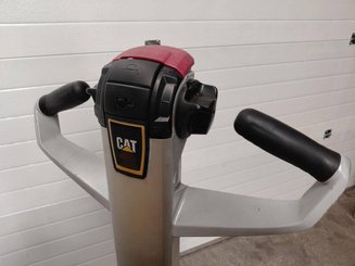 Niederhubwagen mit Deichsel Caterpillar NPP20N2