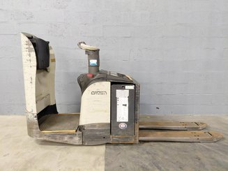 Niederhubwagen Fahrerstand Crown WT3040 2.00