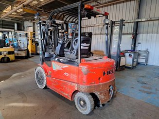 4-Rad Gabelstapler Heli CPD30