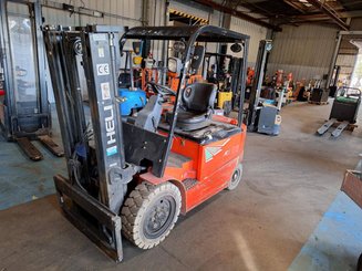 4-Rad Gabelstapler Heli CPD30