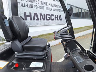 4-Rad Gabelstapler Hangcha AE18