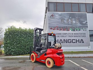 4-Rad Gabelstapler Hangcha XF35G-2