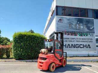 4-Rad Gabelstapler Hangcha XF35G-2