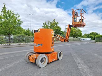 Gelenkarbeitsbühne JLG E300AJP