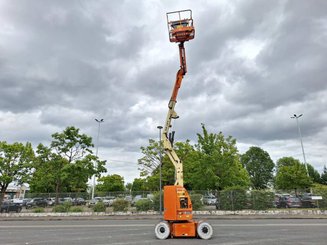 Gelenkarbeitsbühne JLG E300AJP - 22