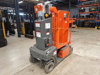 Senkrechtlift JLG TOUCAN DUO