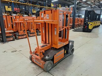 Senkrechtlift JLG TOUCAN DUO