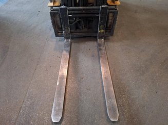 3-Rad Gabelstapler Caterpillar EP18NT