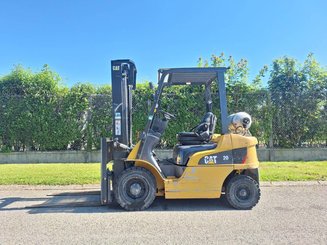 4-Rad Gabelstapler Caterpillar GP20NT