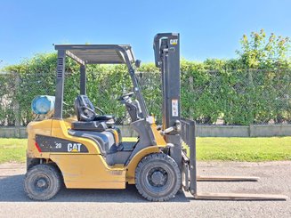 4-Rad Gabelstapler Caterpillar GP20NT