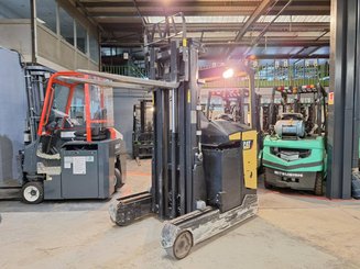 Schubmaststapler Caterpillar NR20NH
